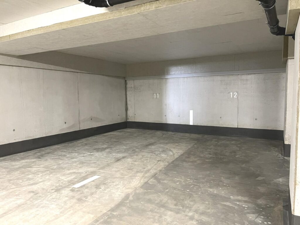 1 großer Stellplatz in Tiefgarage